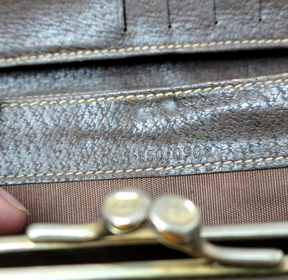 100% Authentic Gucci web sherry line wallet - Picture 5 of 10